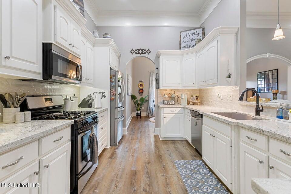 116 Hallmark Place Madison, MS 39110 - Photo 9 of 24 kitchen2