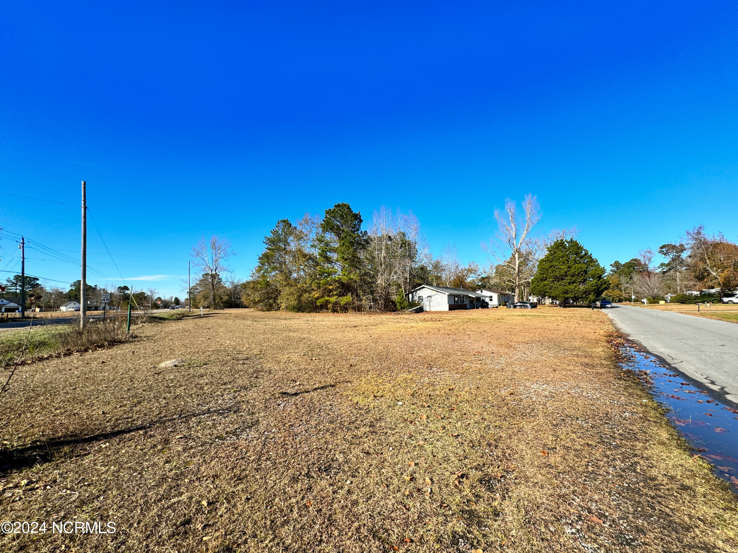 105 A Village Road Northeast Leland, NC 28451 - Photo 19 of 21 Hevener St-LelandNC-81