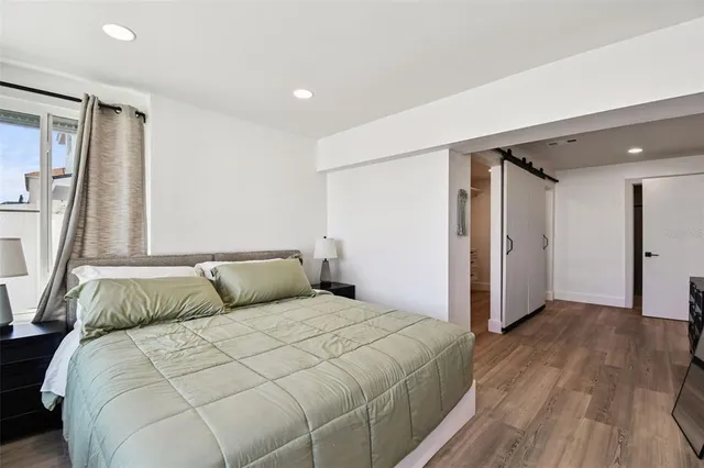 $1,799,990 | 320 Palm Island Northeast, Clearwater Beach, FL 33767