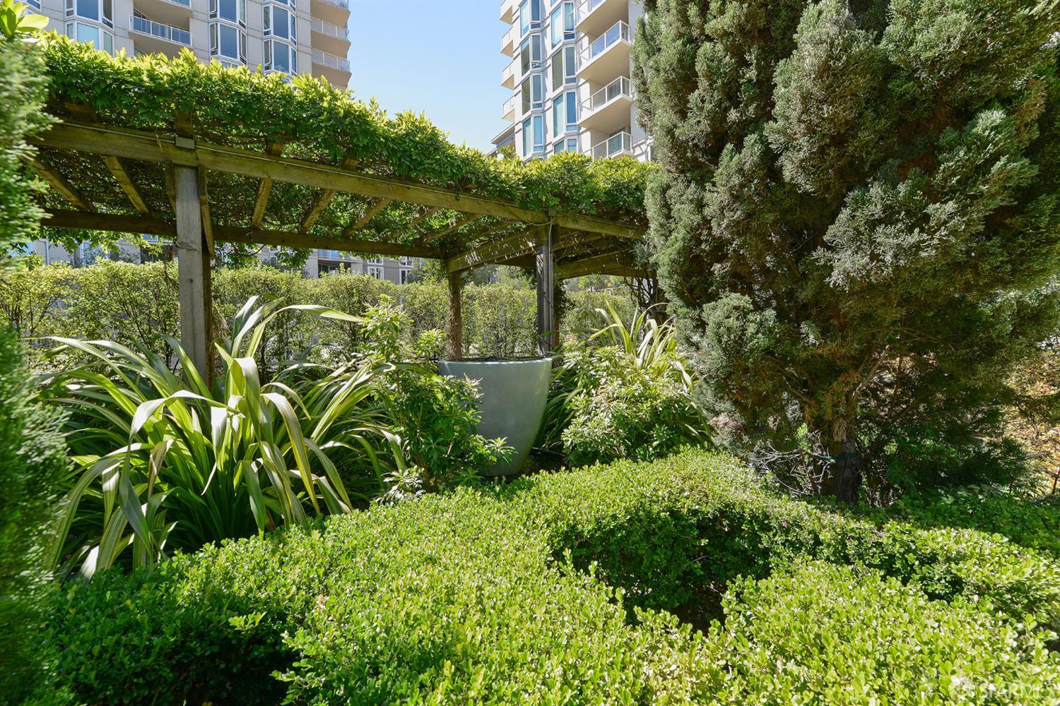 88 King Street, Unit 705 San Francisco, CA 94107 - Photo 15 of 24