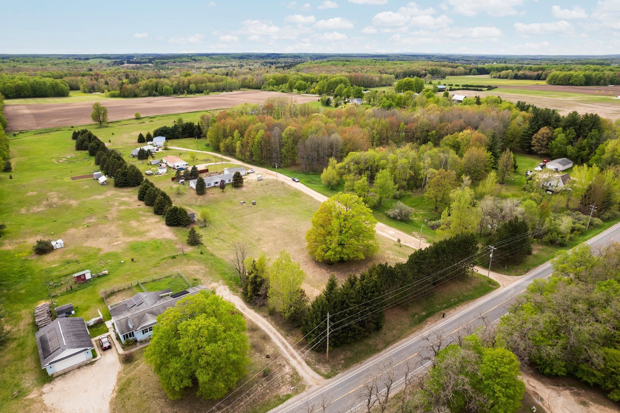 9170 Townline Road Kingsley, MI 49649 - Photo 43 of 54 Gallery Image 43