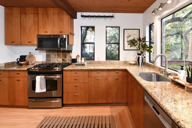 $1,379,000 | 1625 Meek Avenue, Napa, CA 94559