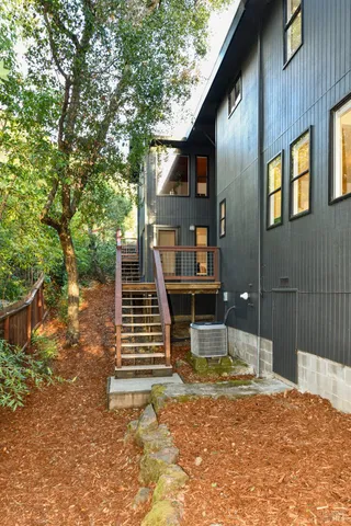 $1,379,000 | 1625 Meek Avenue, Napa, CA 94559