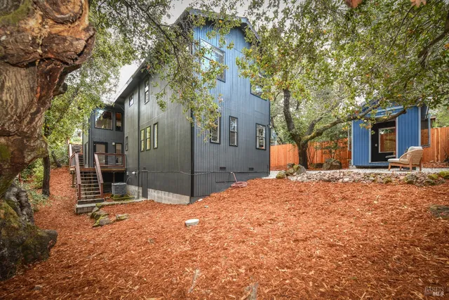 $1,379,000 | 1625 Meek Avenue, Napa, CA 94559