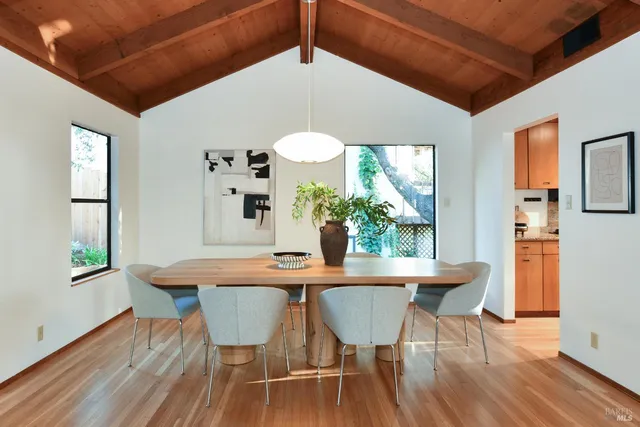 $1,379,000 | 1625 Meek Avenue, Napa, CA 94559