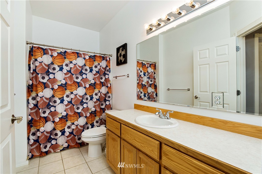 11514 County Line Road Edgewood, WA 98372 - Photo 19 of 25