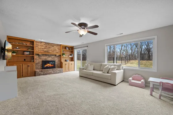 $519,900 | 6667 Kingsview Lane North, Maple Grove, MN 55311