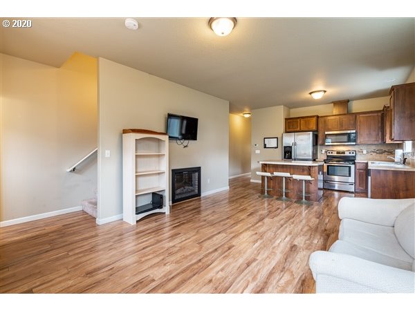 2546 Carson Loop Forest Grove, OR 97116 - Photo 3 of 17 Gallery Image 3
