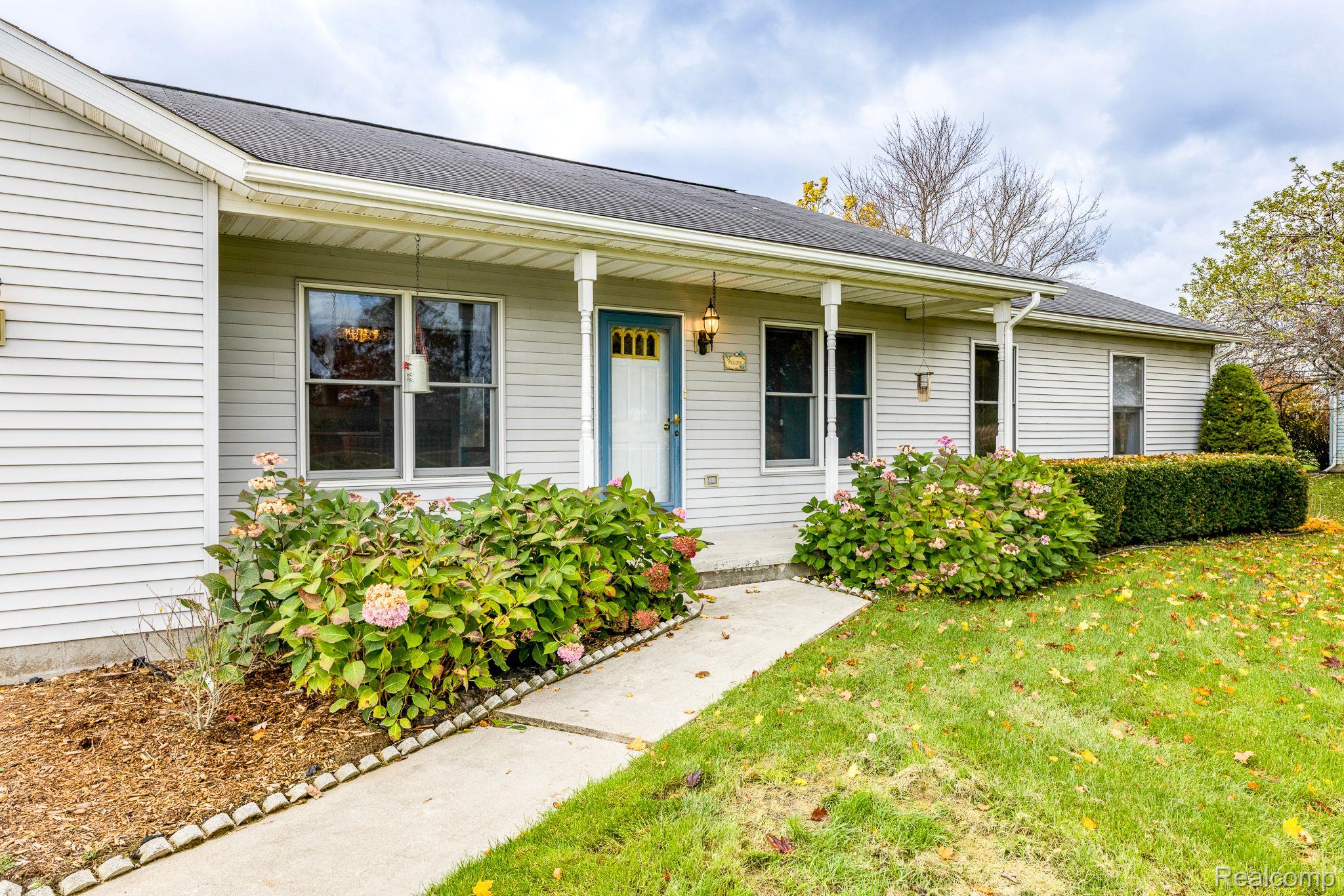4072 Wellman Line Road Jeddo, MI 48032 - Photo 4 of 32 Gallery Image 4