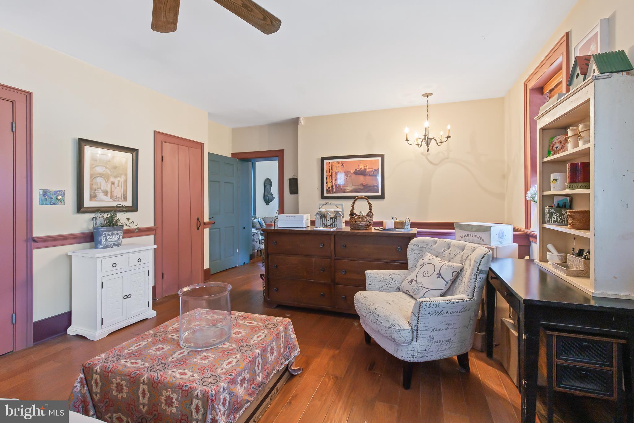 504 2nd Lock Road Lancaster, PA 17603 - Photo 22 of 52 a living room with furniture and wooden floor