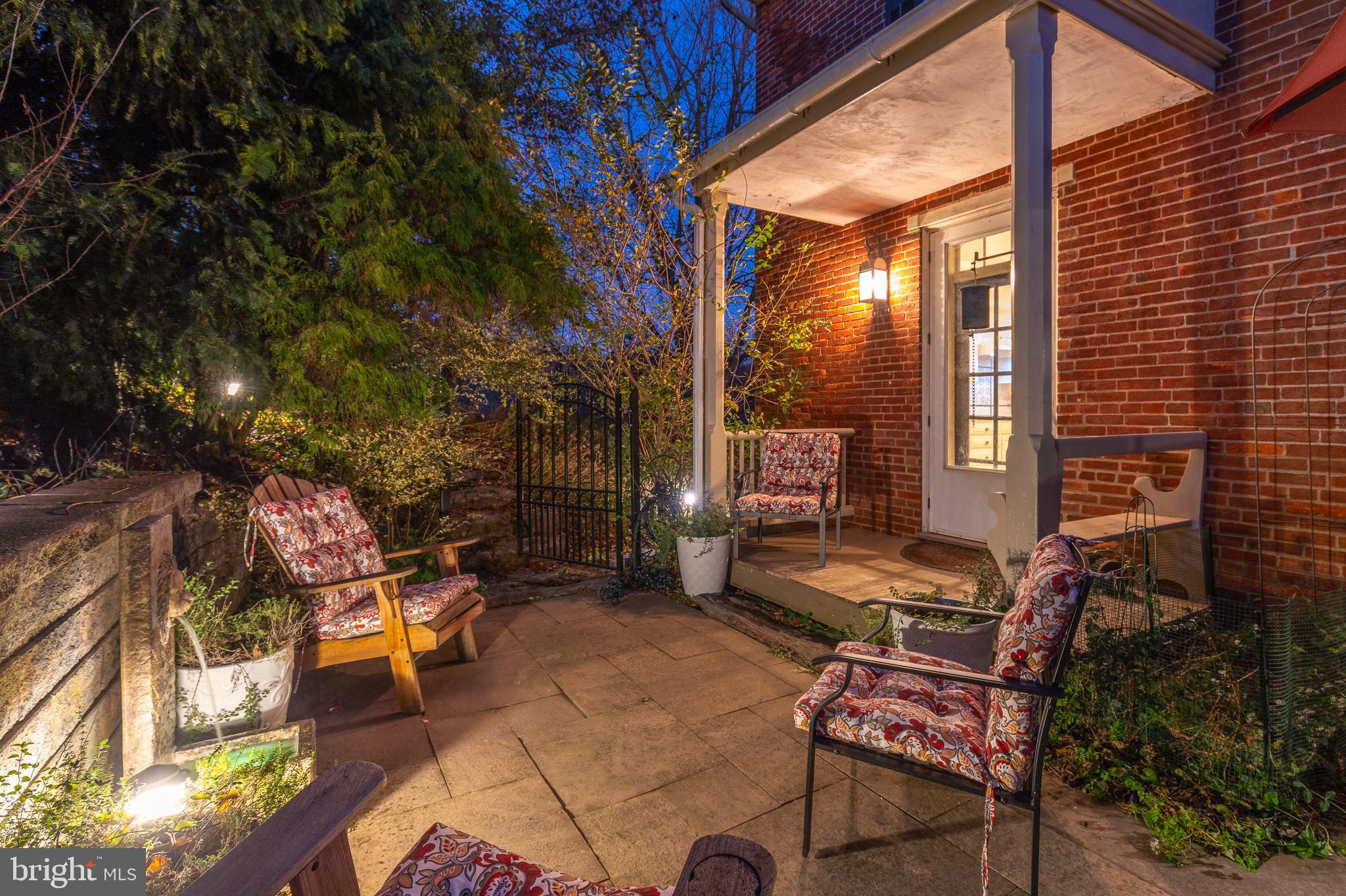 504 2nd Lock Road Lancaster, PA 17603 - Photo 38 of 52 a backyard of a house with outdoor seating