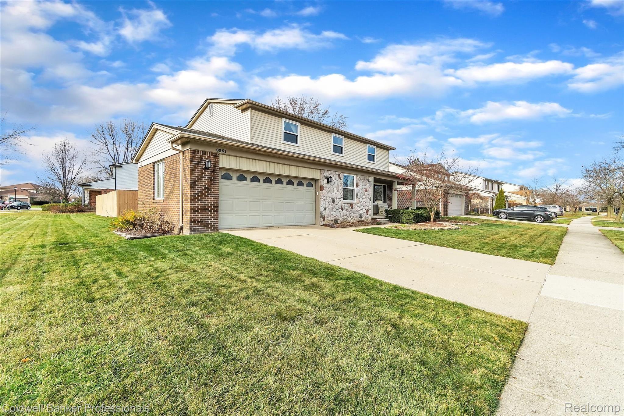 6951 East Spring Drive Canton, MI 48187 - Photo 2 of 43 Large .26 acre lot!