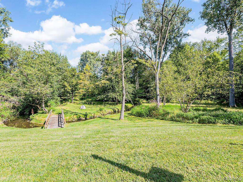 41900 Riggs Road Belleville, MI 48111 - Photo 28 of 35