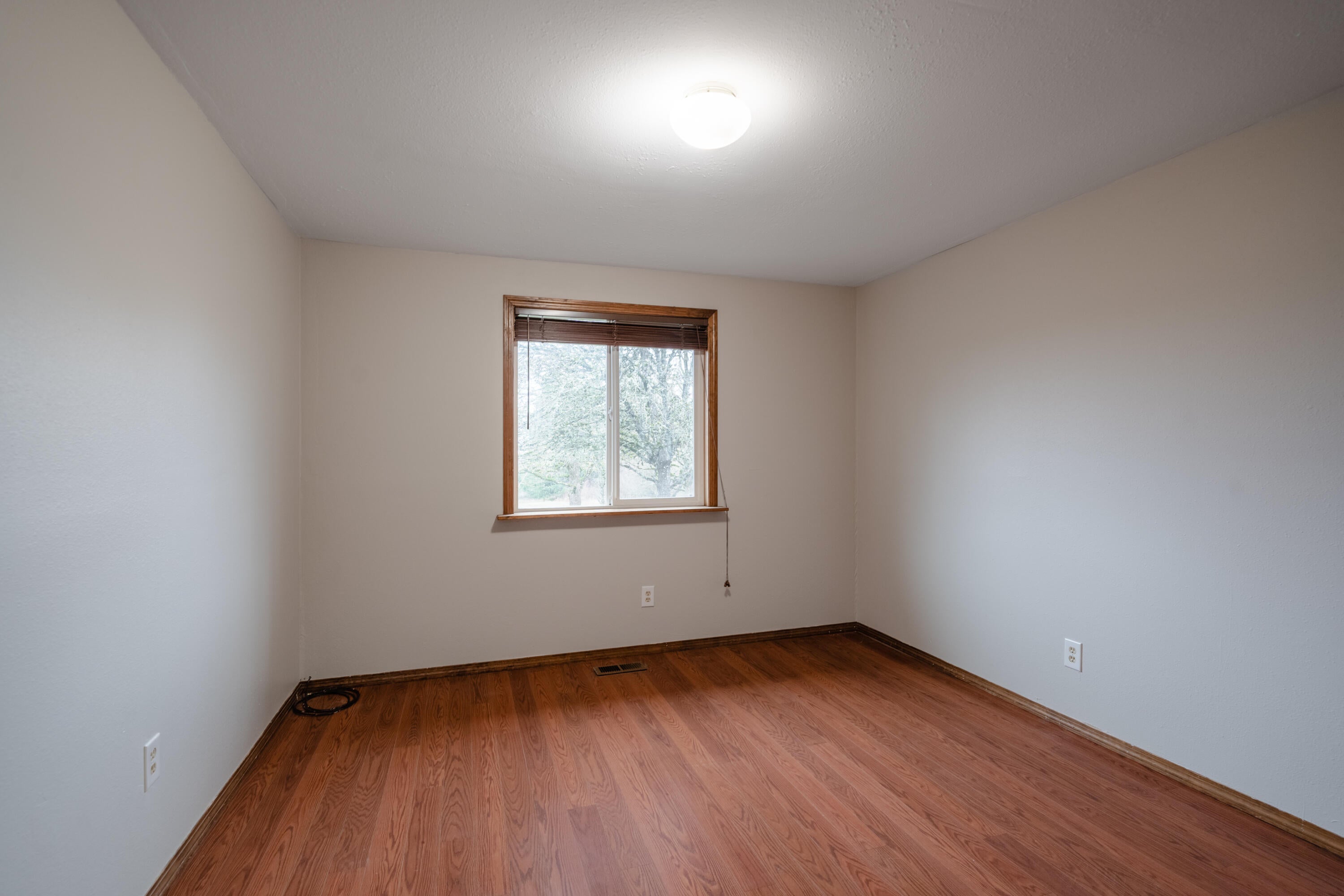 3361 Seminole Road Northeast Silverton, OR 97381 - Photo 20 of 42 3361-Seminole-Rd-NE-21
