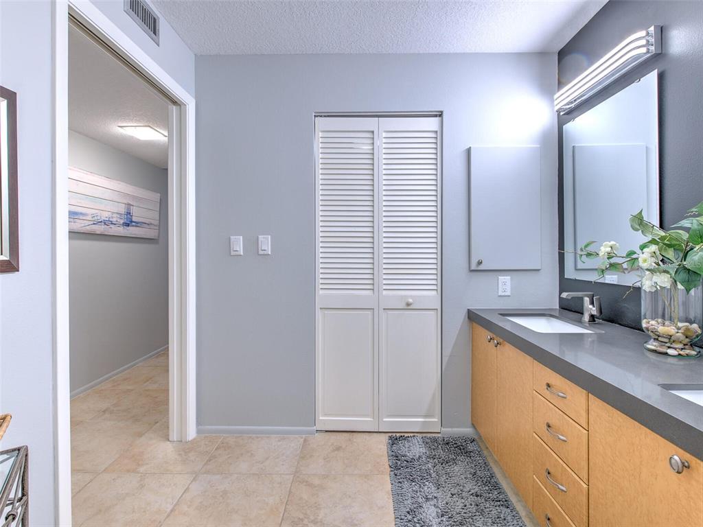 741 Bayport Way, Unit 741 Longboat Key, FL 34228 - Photo 27 of 62