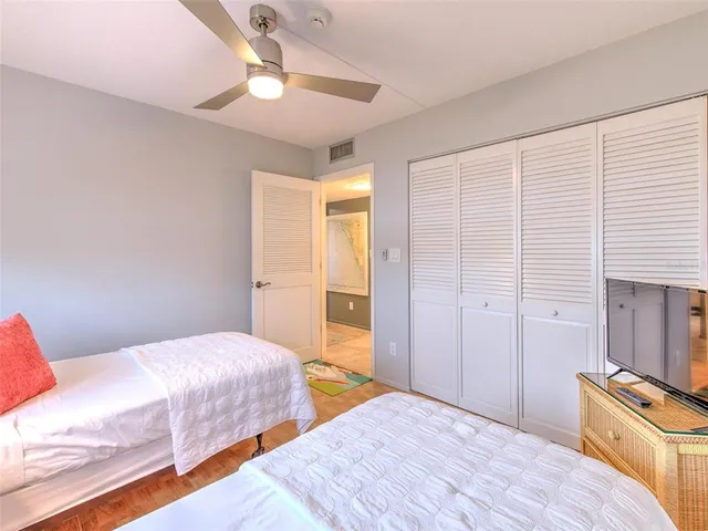 $10,000 | 741 Bayport Way, Unit 741, Longboat Key, FL 34228