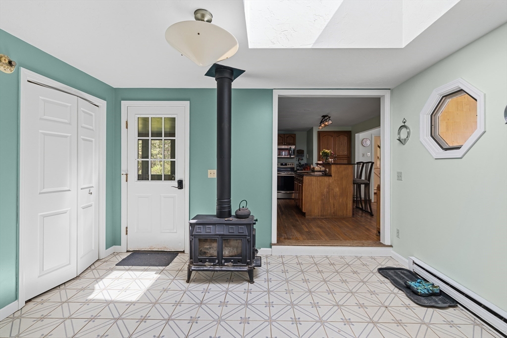 106 South Meadow Road Carver, MA 02330 - Photo 11 of 21
