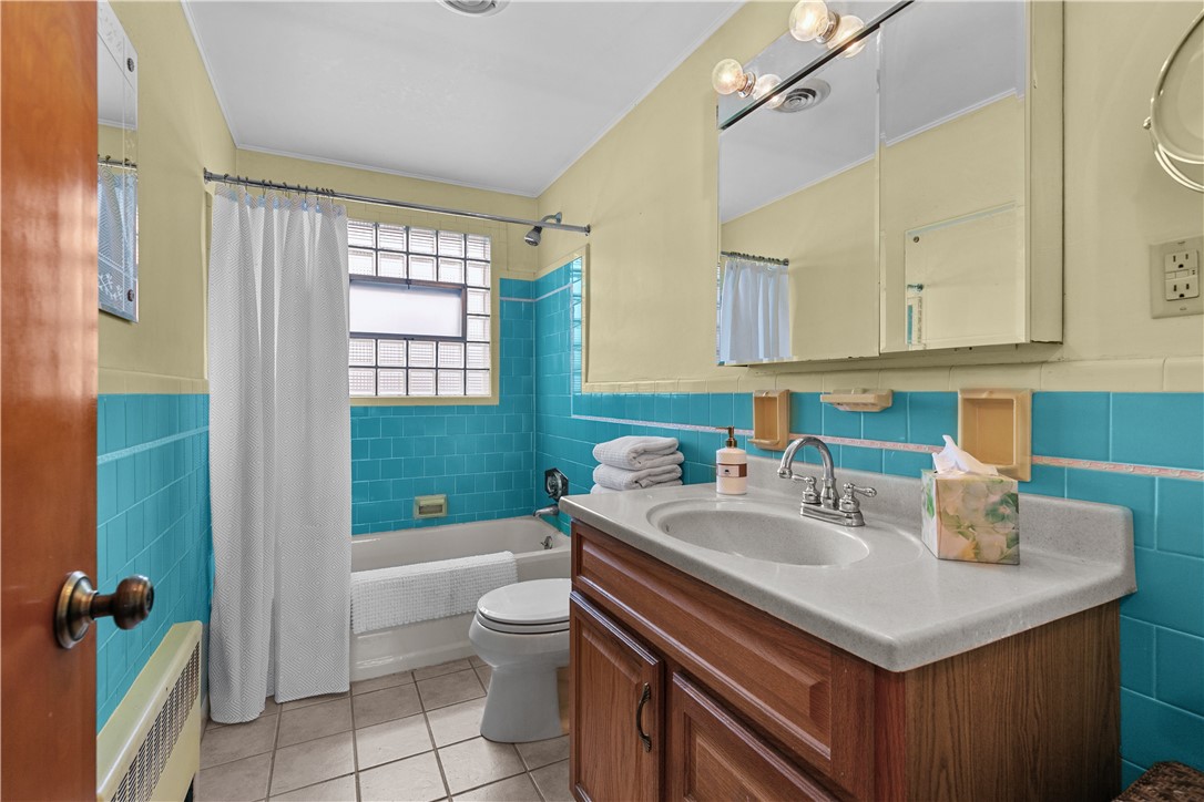 265 Monticello Road Pawtucket, RI 02861 - Photo 27 of 42 Full Bathroom
