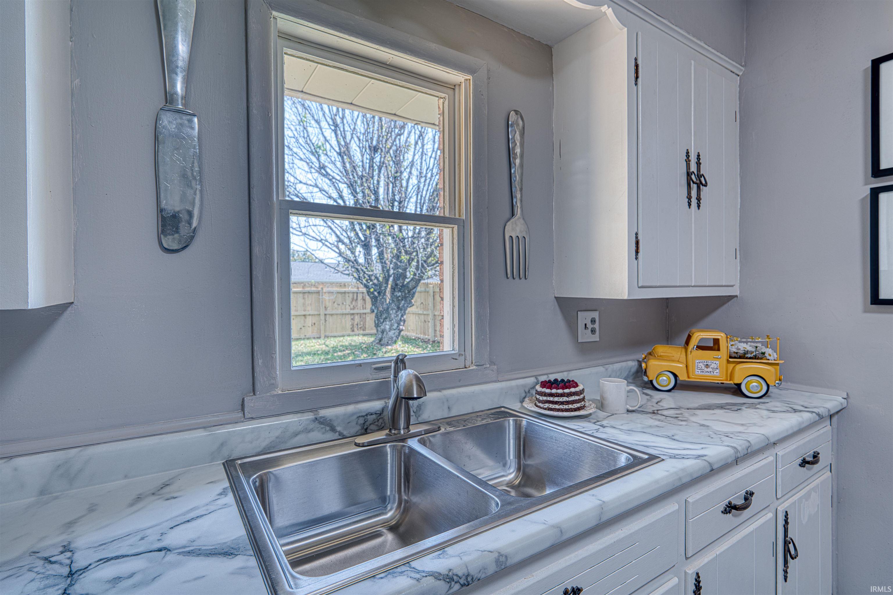 430 Fuquay Road Evansville, IN 47715 - Photo 15 of 35