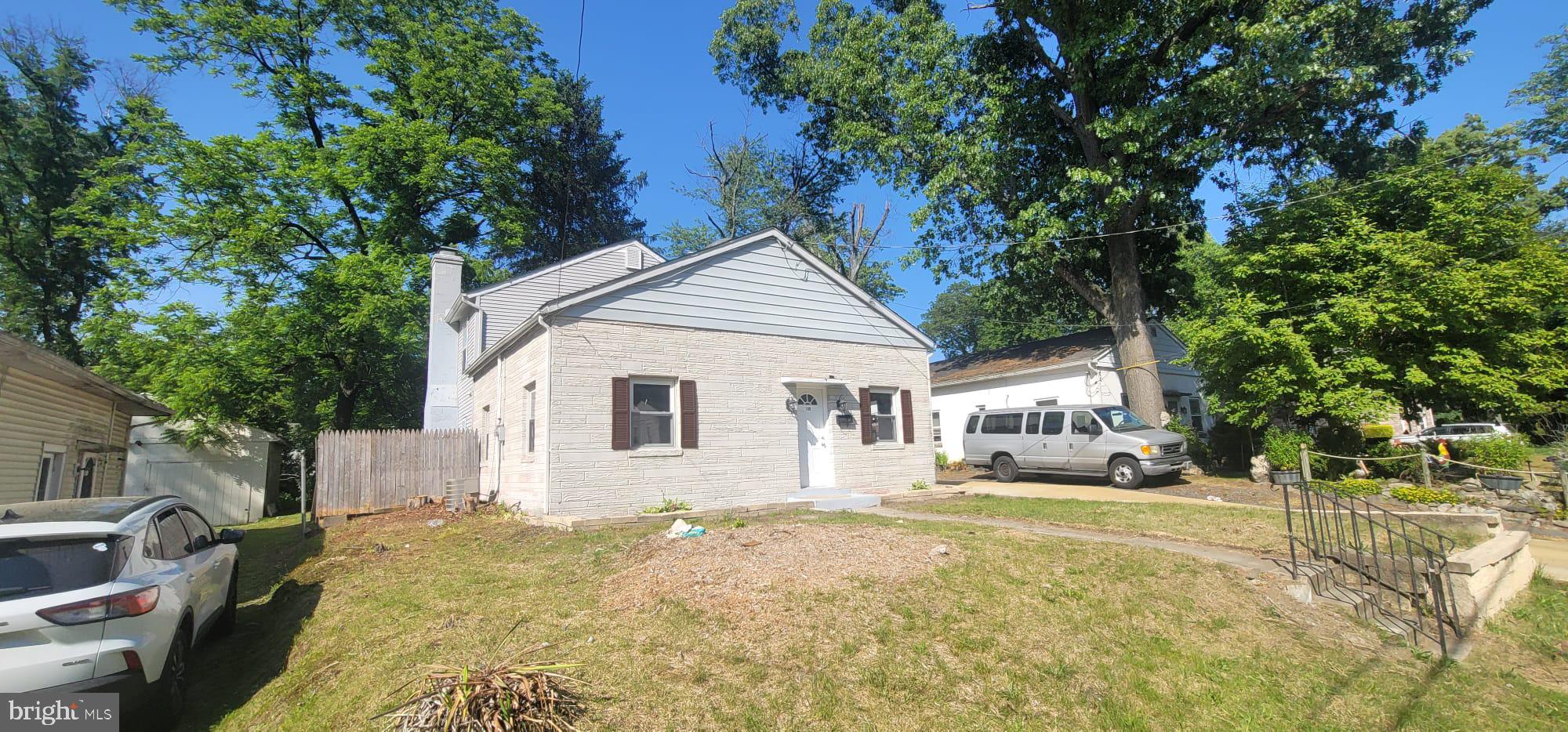 169 Silver Lake Drive Clementon, NJ 08021 - Photo 2 of 21