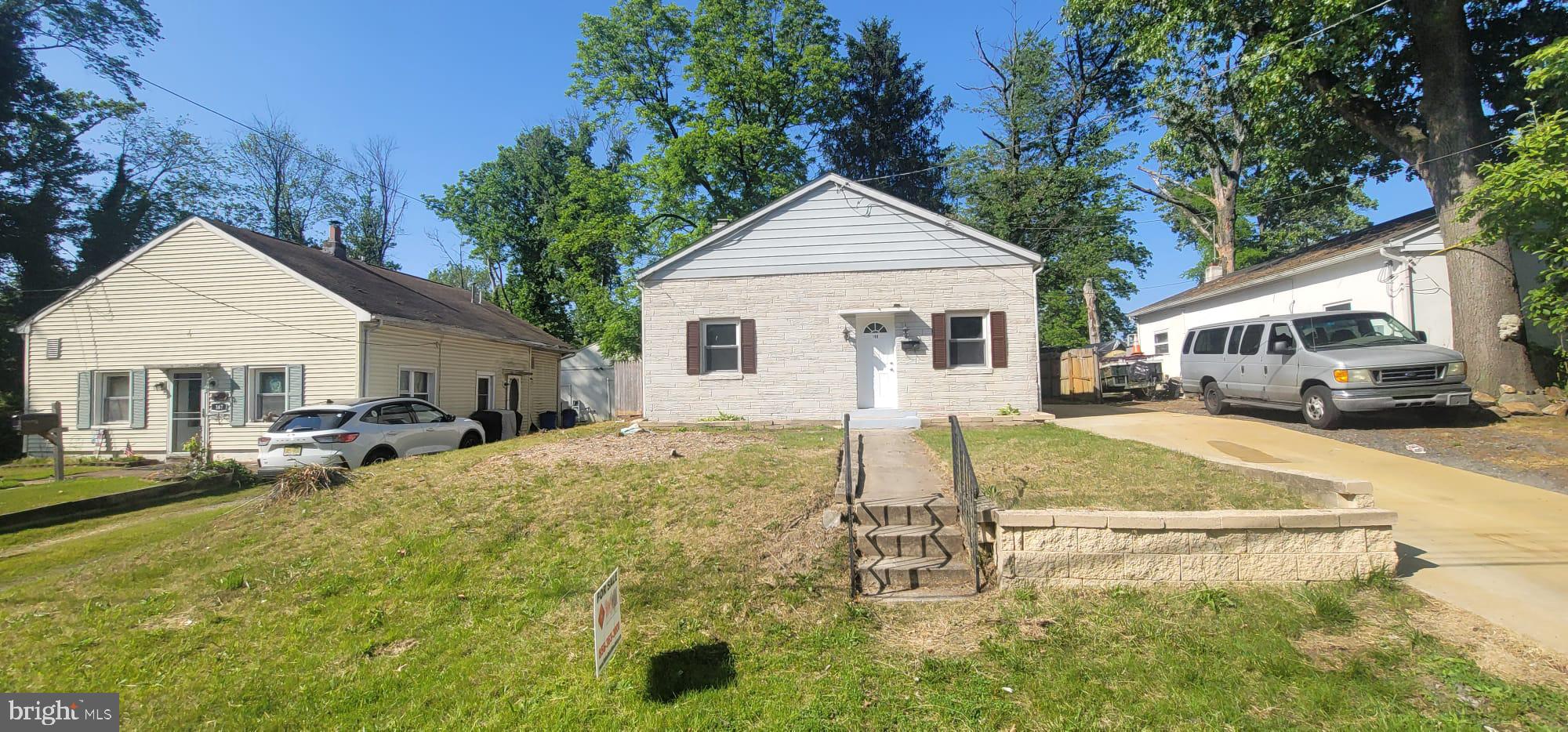 169 Silver Lake Drive Clementon, NJ 08021 - Photo 3 of 21