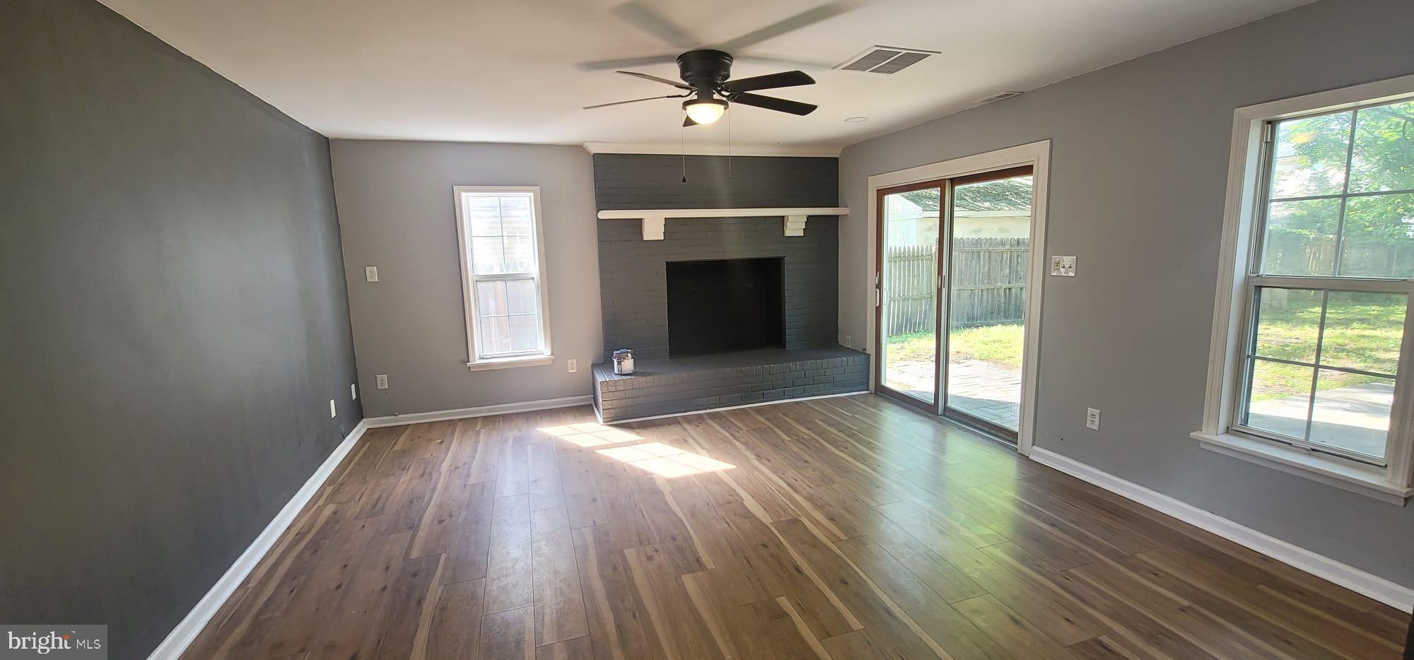 169 Silver Lake Drive Clementon, NJ 08021 - Photo 10 of 21