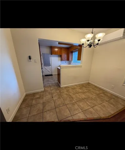 $2,400 | 6134 Hazeltine Avenue, Unit 6, Van Nuys, CA 91401