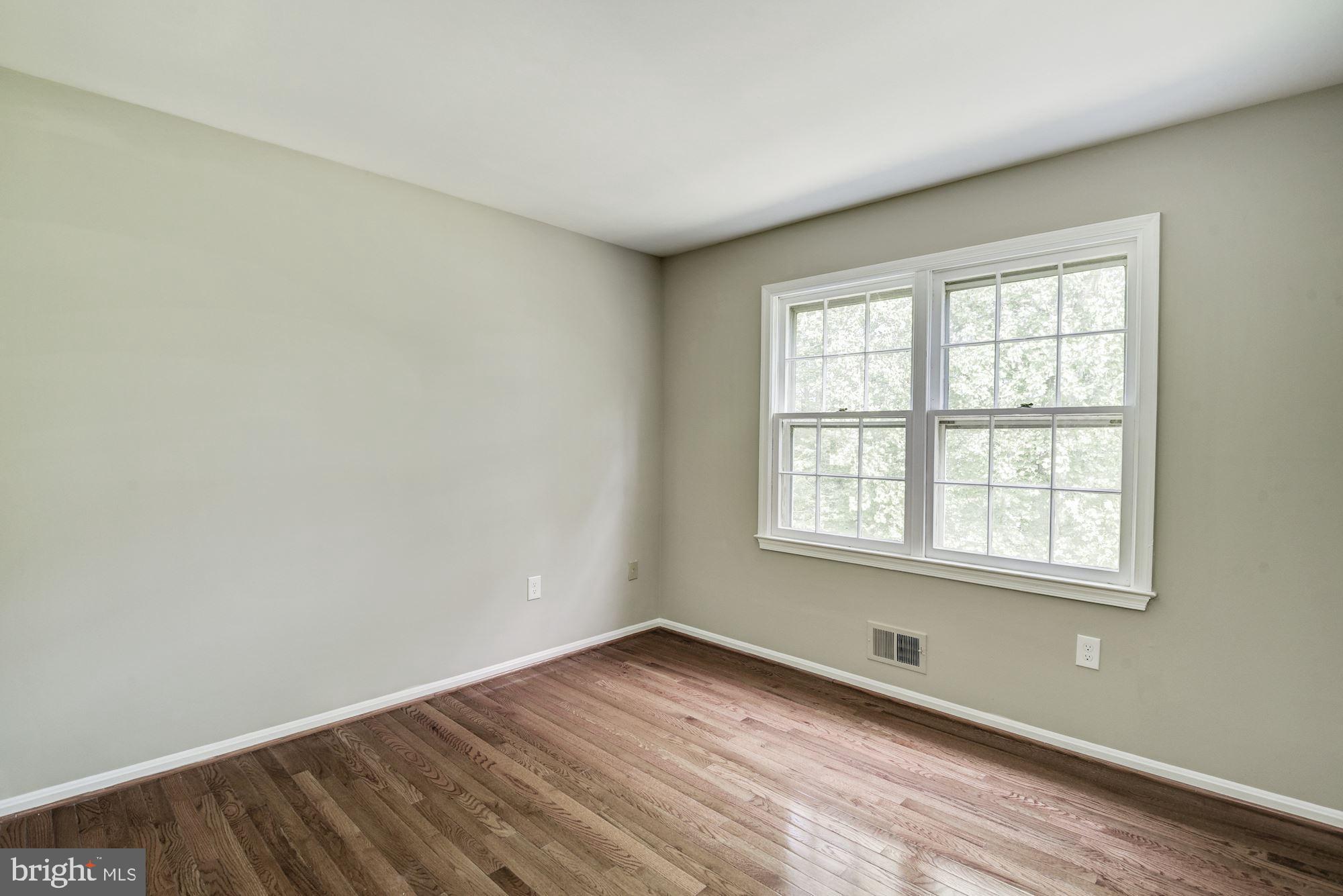 15020 Wellwood Road Silver Spring, MD 20905 - Photo 28 of 38 Bedrooms for all!