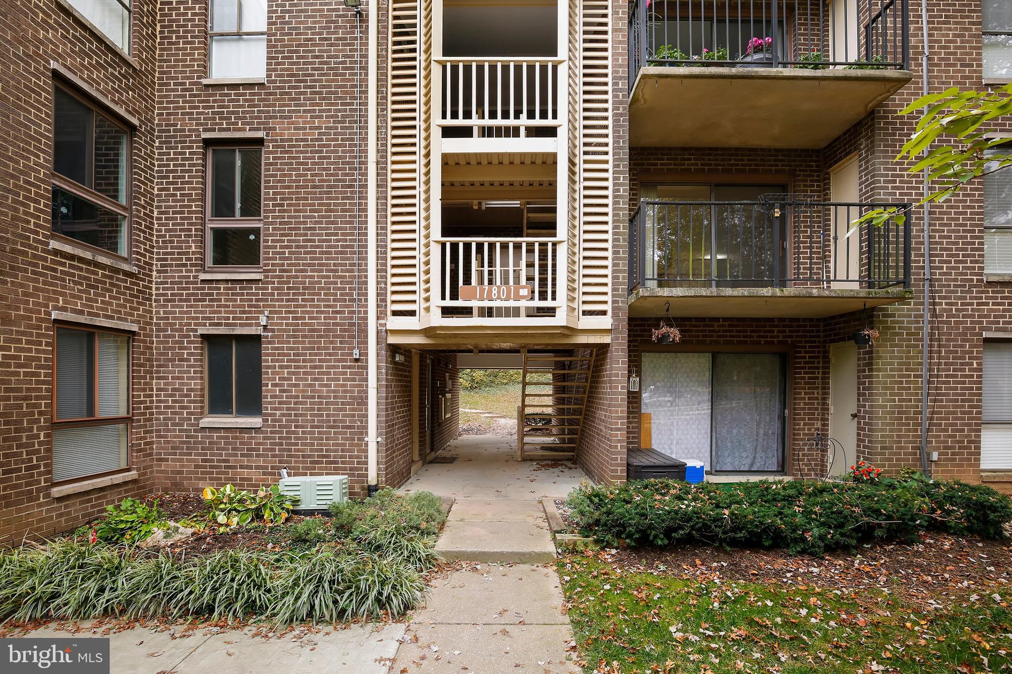17801 Buehler Road, Unit 110 Olney, MD 20832 - Photo 2 of 26 Gallery Image 2