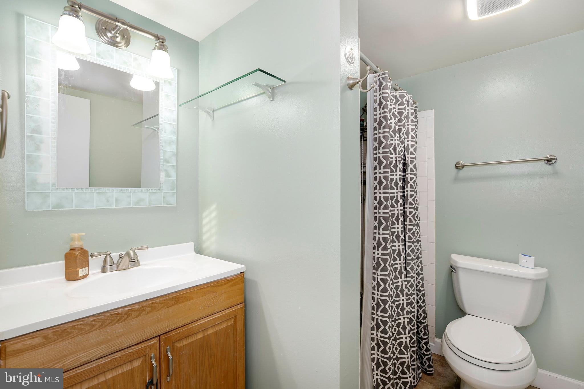 17801 Buehler Road, Unit 110 Olney, MD 20832 - Photo 19 of 26 Gallery Image 19