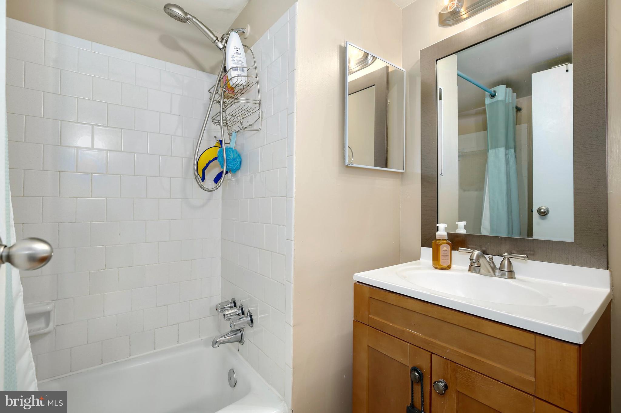 17801 Buehler Road, Unit 110 Olney, MD 20832 - Photo 23 of 26 Gallery Image 23