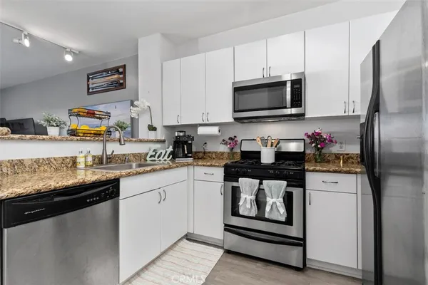 $530,000 | 1801 East Katella Avenue, Unit 2157, Anaheim, CA 92805