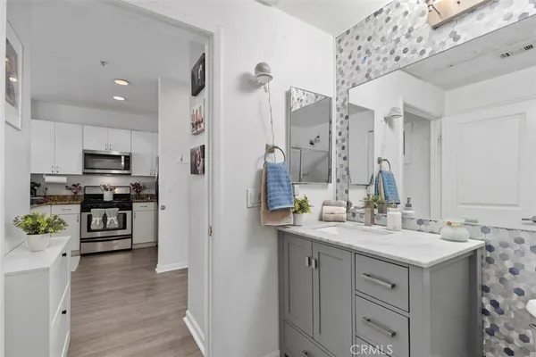 $530,000 | 1801 East Katella Avenue, Unit 2157, Anaheim, CA 92805