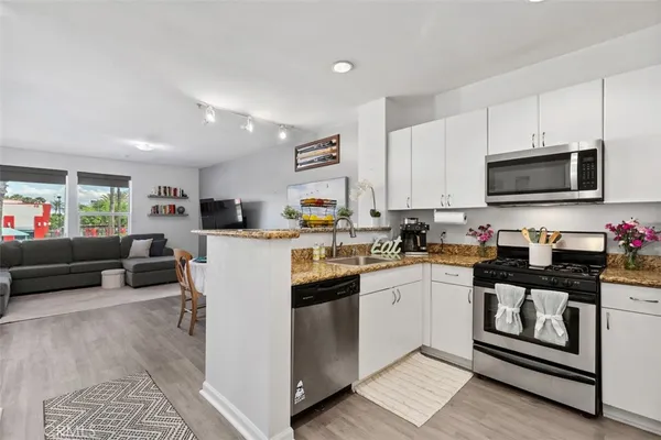 $530,000 | 1801 East Katella Avenue, Unit 2157, Anaheim, CA 92805