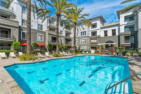 $530,000 | 1801 East Katella Avenue, Unit 2157, Anaheim, CA 92805