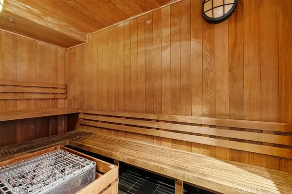 $530,000 | 1801 East Katella Avenue, Unit 2157, Anaheim, CA 92805