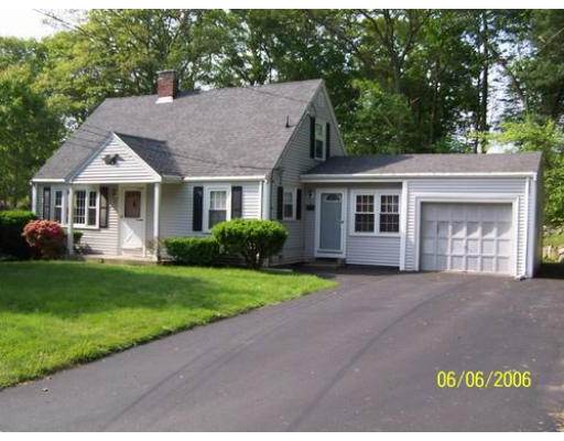 18 Lambert Road Randolph, MA 02368 - Photo 1 of 8 Gallery Image 1