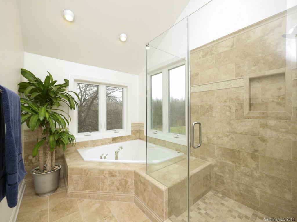 10825 Middle Acres Road Charlotte, NC 28213 - Photo 13 of 24 Gallery Image 13