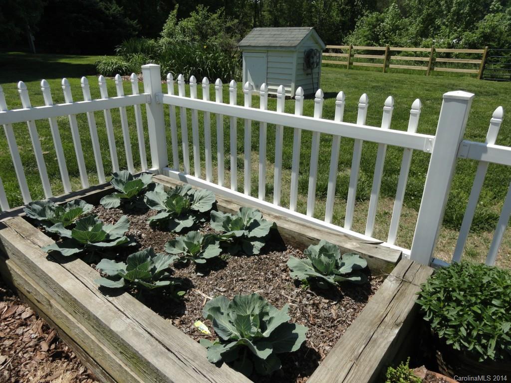 10825 Middle Acres Road Charlotte, NC 28213 - Photo 21 of 24 Gallery Image 21