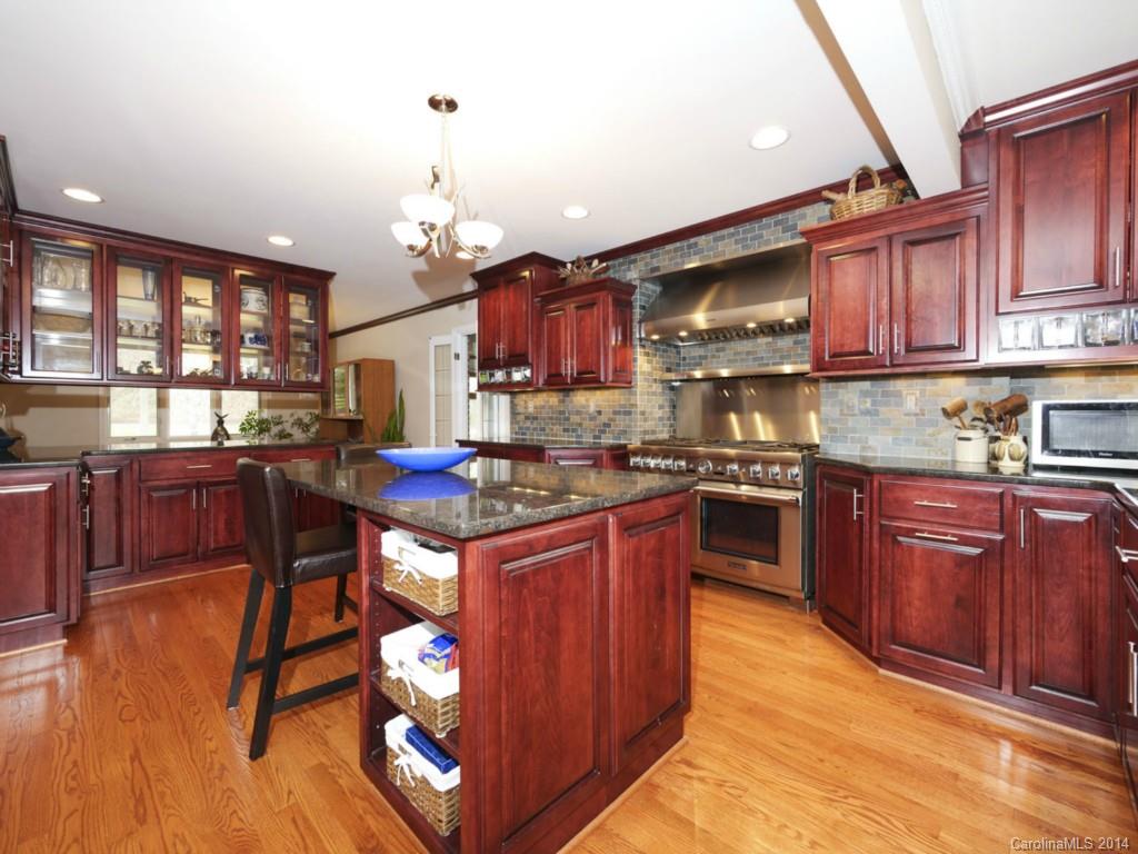 10825 Middle Acres Road Charlotte, NC 28213 - Photo 5 of 24 Gallery Image 5