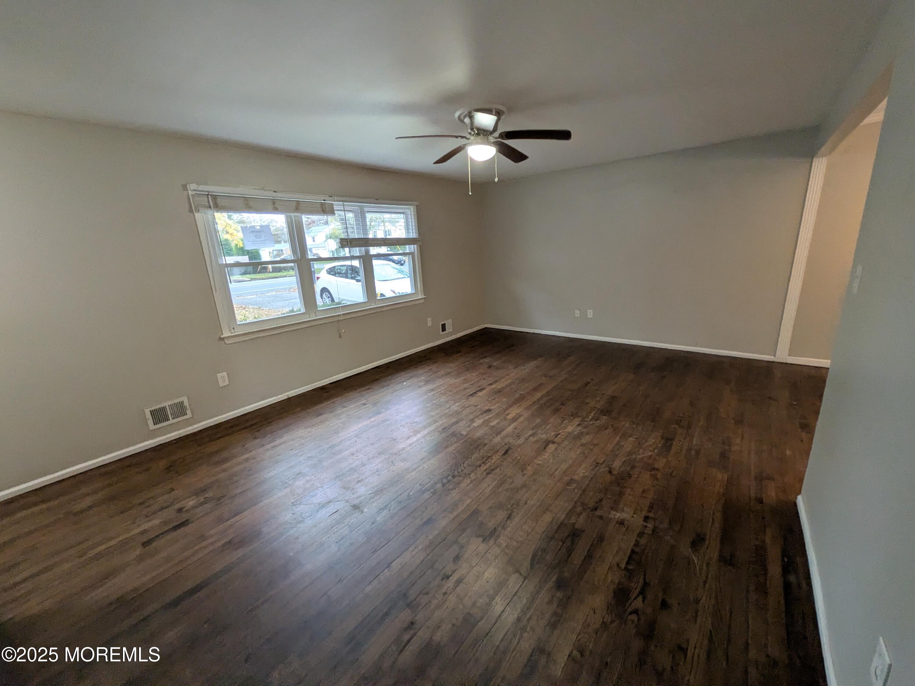 440 Drum Point Road Brick, NJ 08723 - Photo 6 of 10 PXL_20251029_183329734