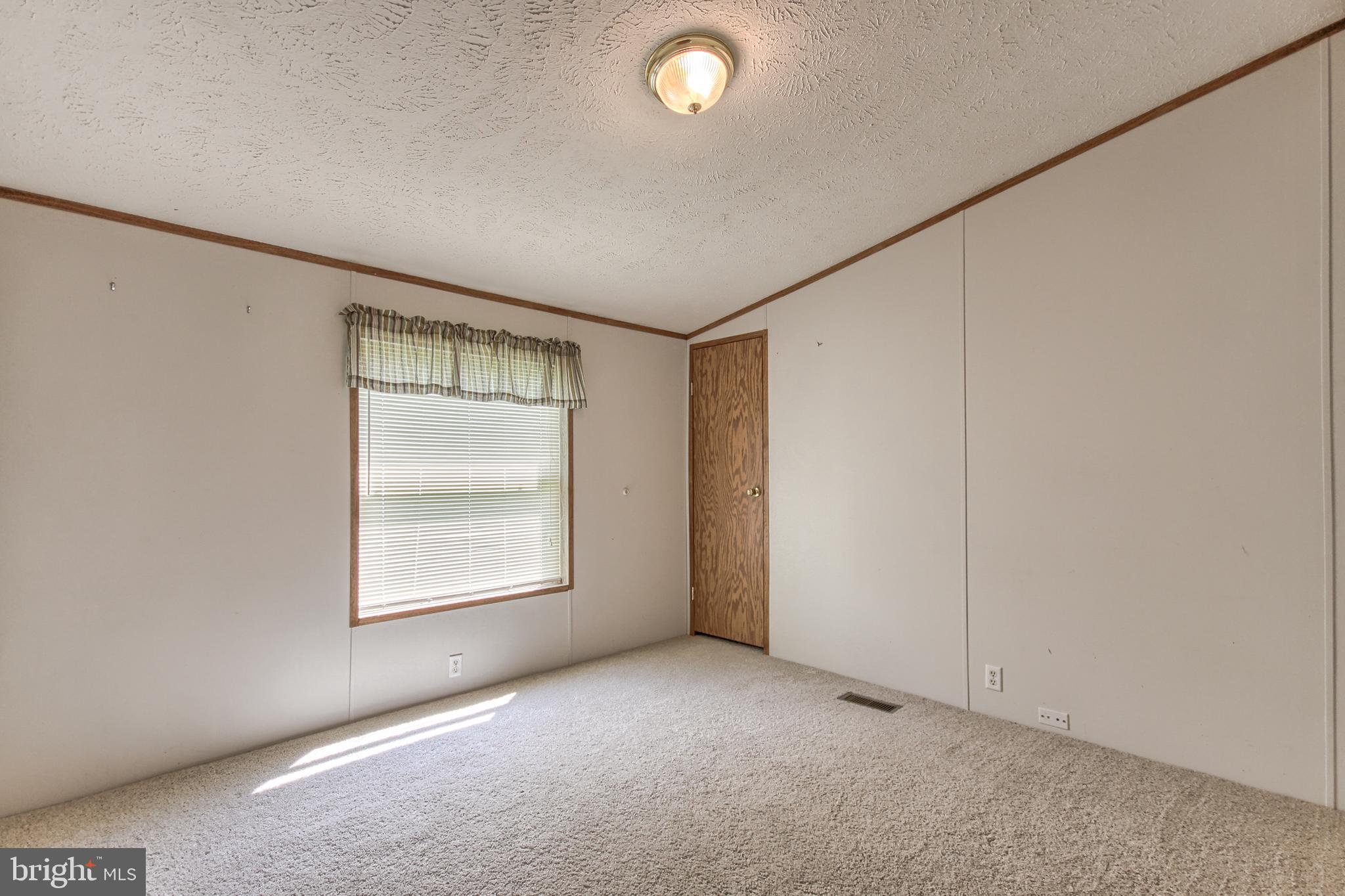 635 Shed Road Newville, PA 17241 - Photo 14 of 26 Gallery Image 14