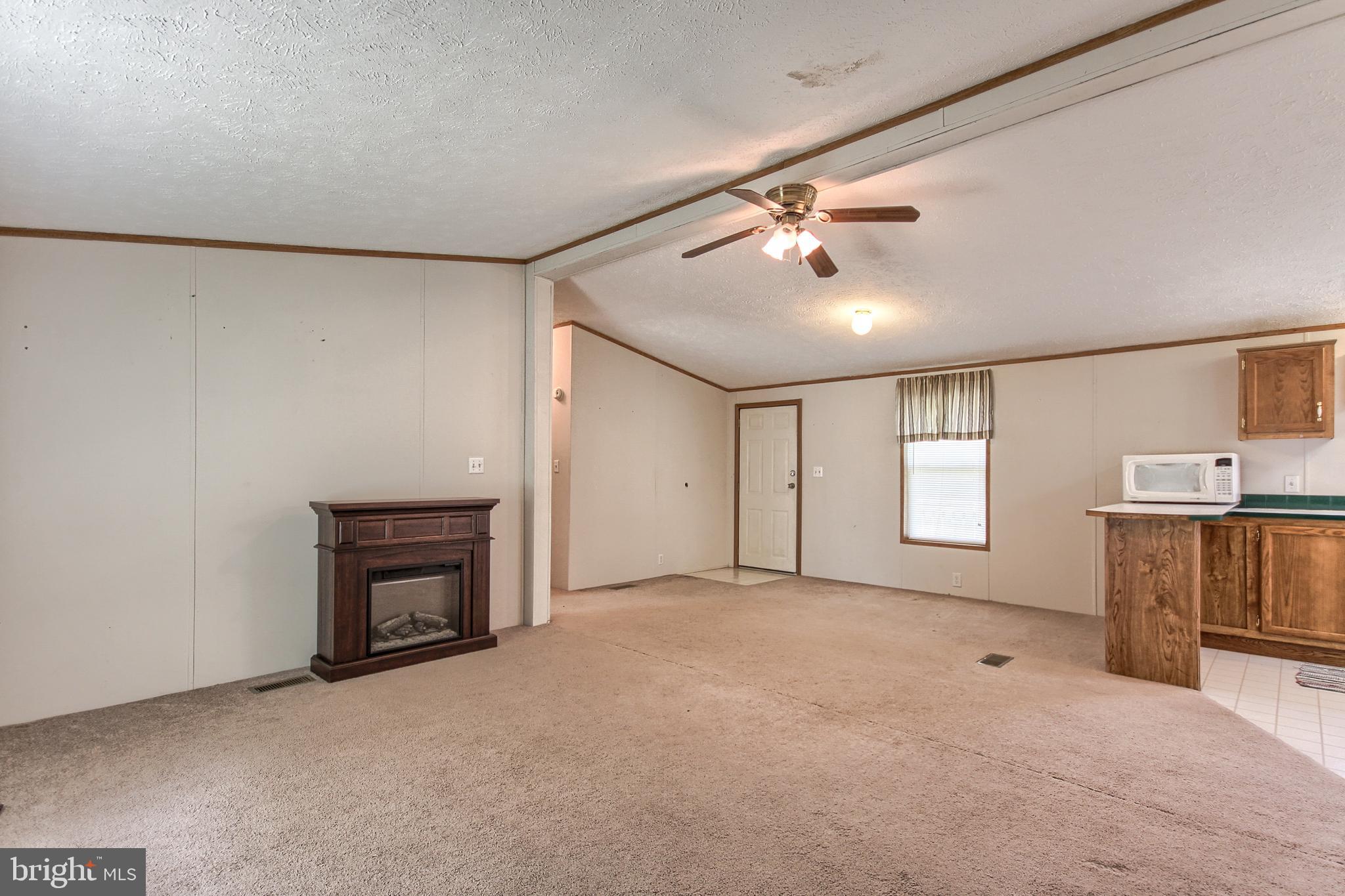 635 Shed Road Newville, PA 17241 - Photo 4 of 26 Gallery Image 4