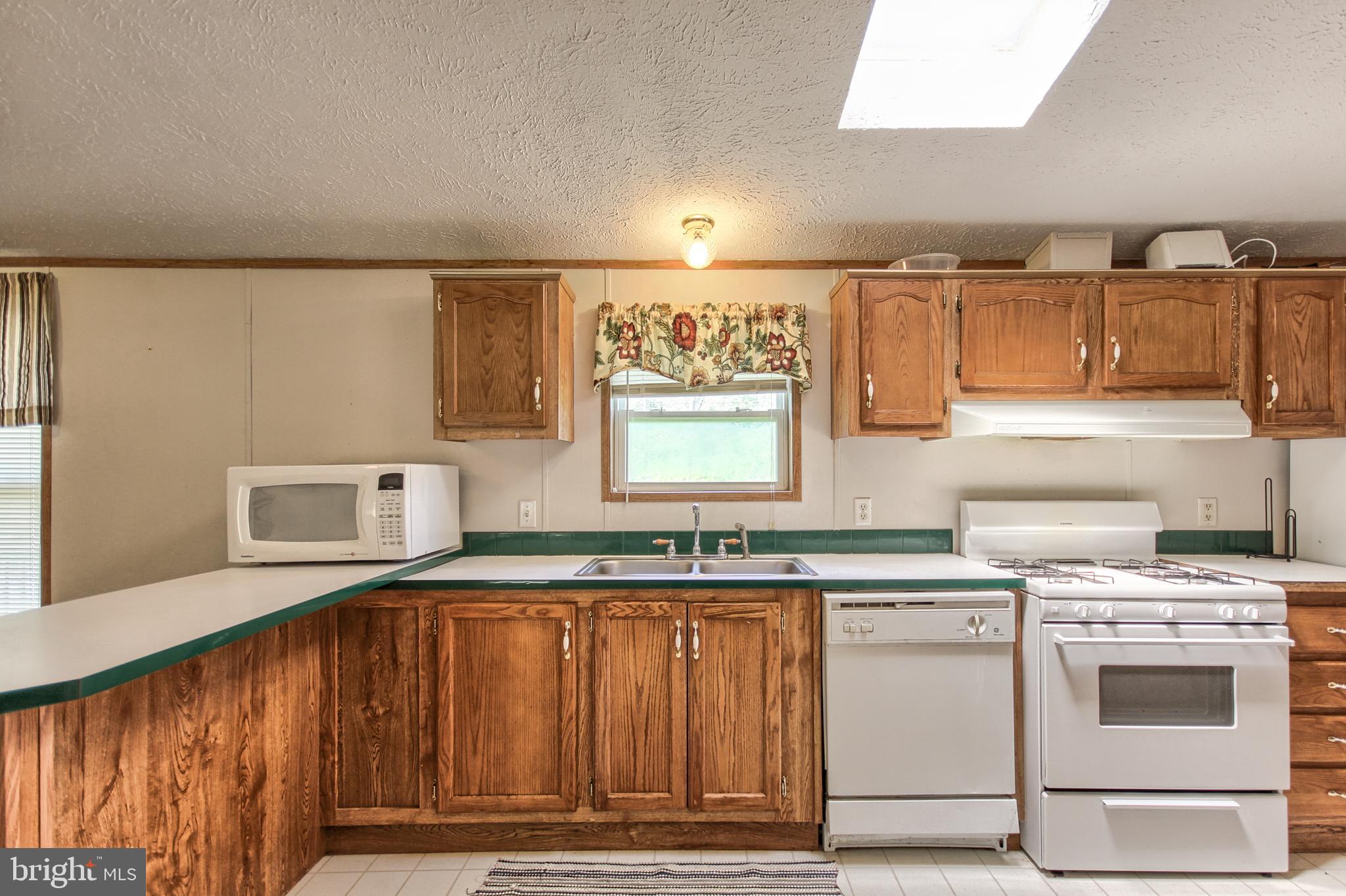 635 Shed Road Newville, PA 17241 - Photo 5 of 26 Gallery Image 5