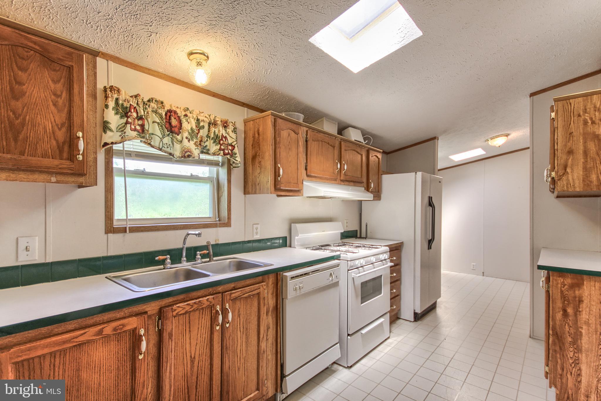635 Shed Road Newville, PA 17241 - Photo 7 of 26 Gallery Image 7