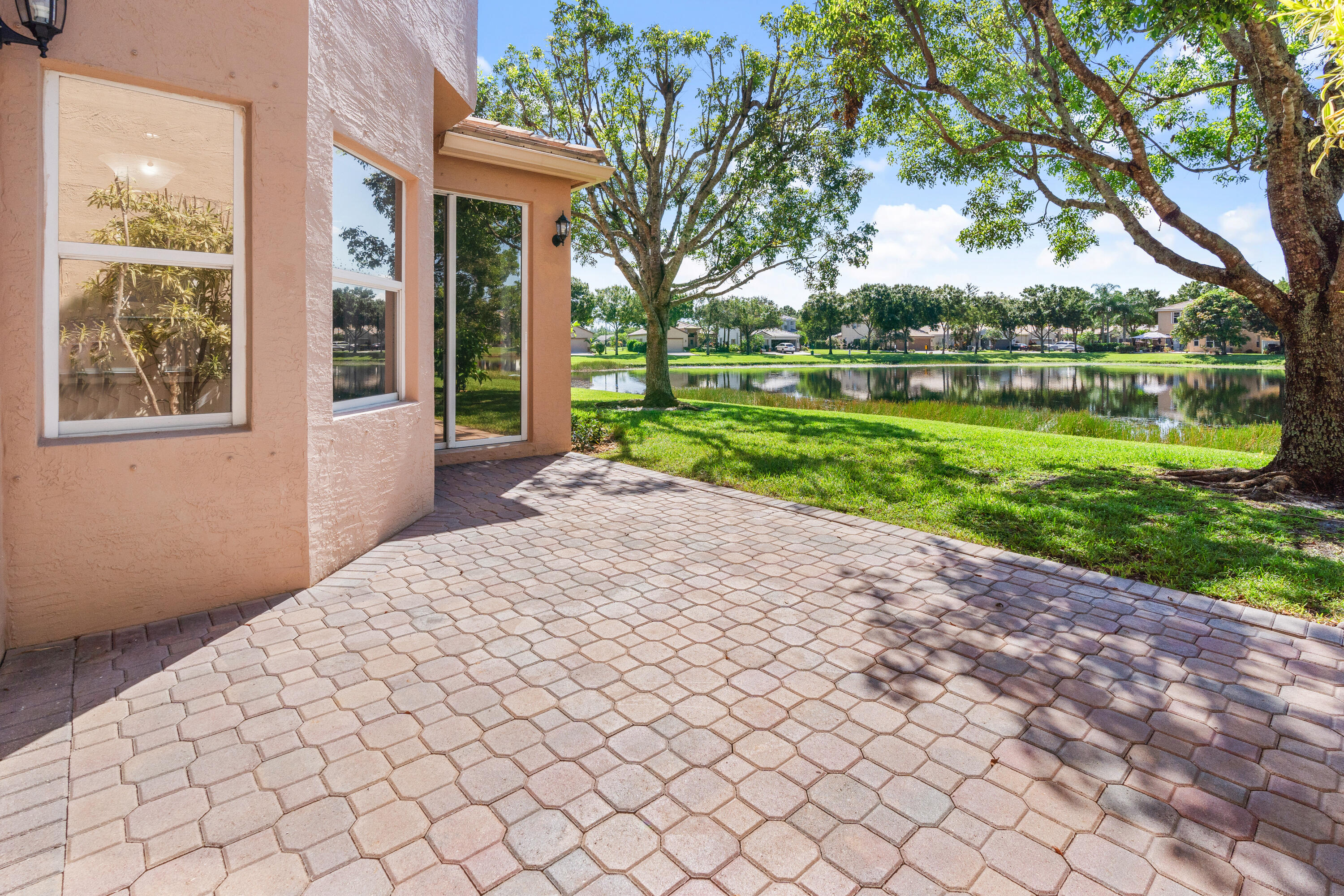 10250 Clubhouse Turn Road Lake Worth, FL 33449 - Photo 22 of 23 10250 Clubshouse Turn Road Lake Worth FL