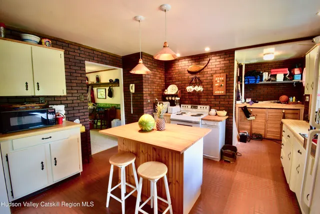 $469,000 | 240 Trout Brook Road, Roscoe, NY 12776