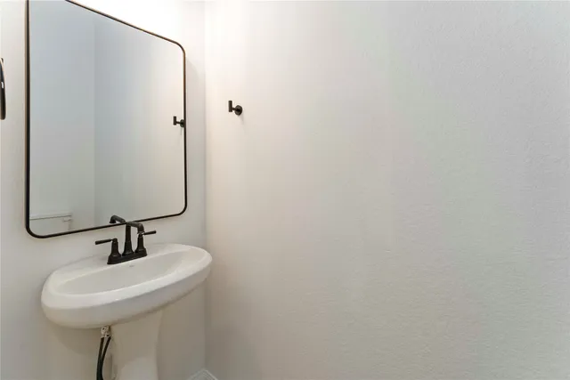 $410,000 | 5103 Mallow Street, Unit A/B, Houston, TX 77033