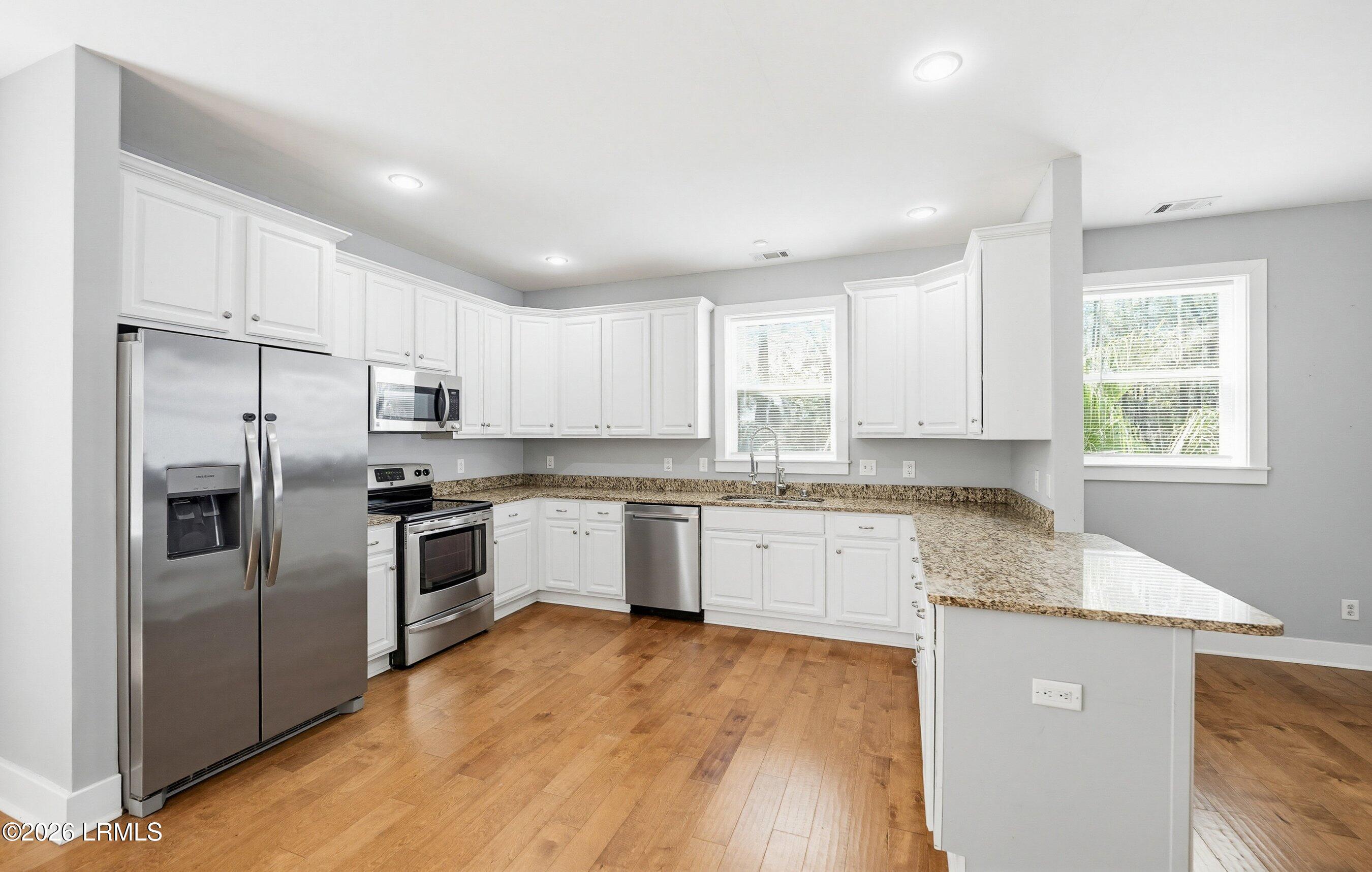35 Downing Drive Beaufort, SC 29907 - Photo 10 of 50 DSC00928-21-1.jpg-SMALL