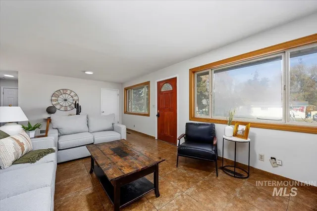 $280,000 | 123 East 5th Street, Rupert, ID 83350